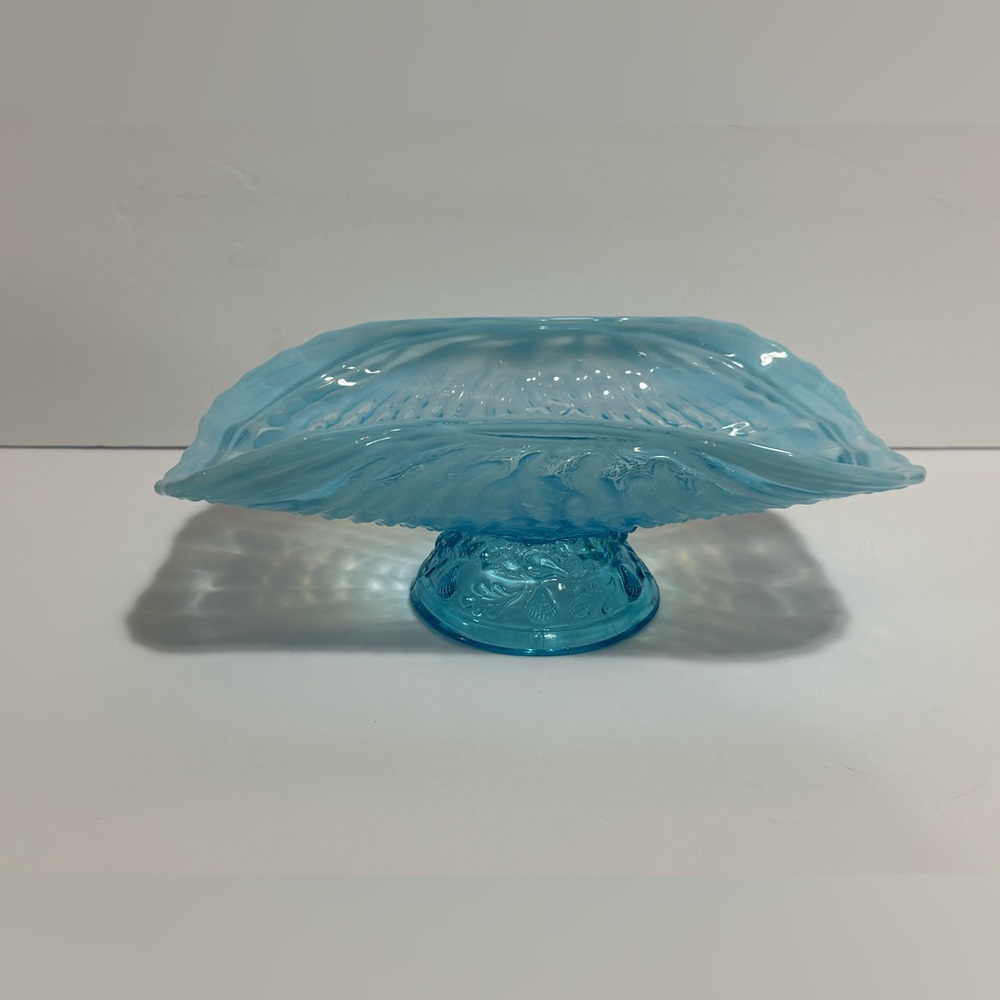 Antique Early 1900 Northwood Nautilus Blue Opalescent Argonaut Shell Footed Dish